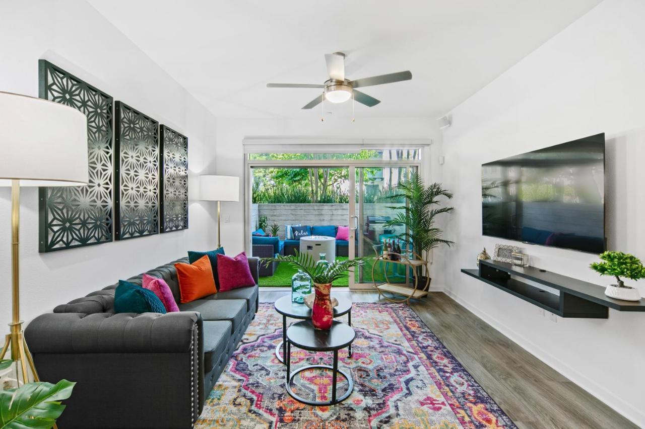 Fairfax District Chic City Oasis 2 Bedroom Apt With Den 136 Лос Анджелис Екстериор снимка