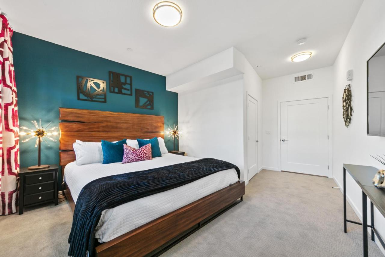 Fairfax District Chic City Oasis 2 Bedroom Apt With Den 136 Лос Анджелис Екстериор снимка